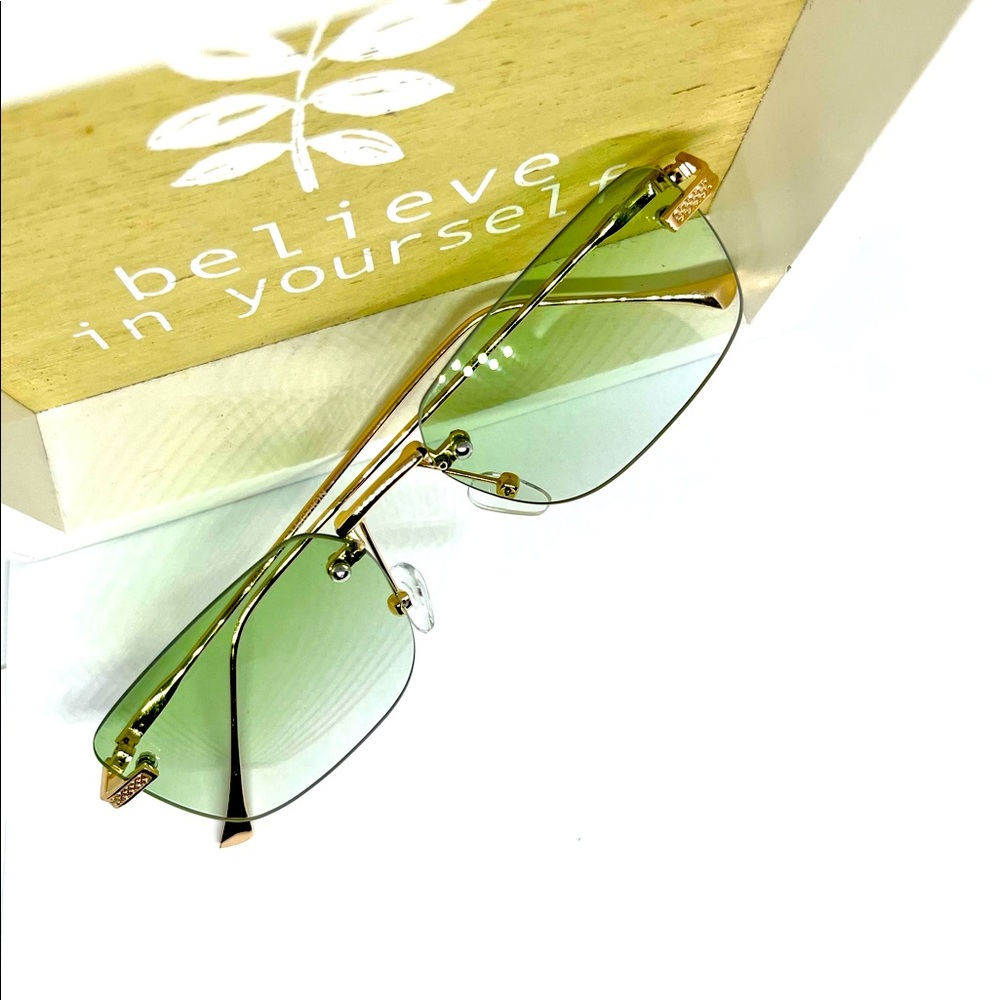 Green Tinted Rimless Sunglasses